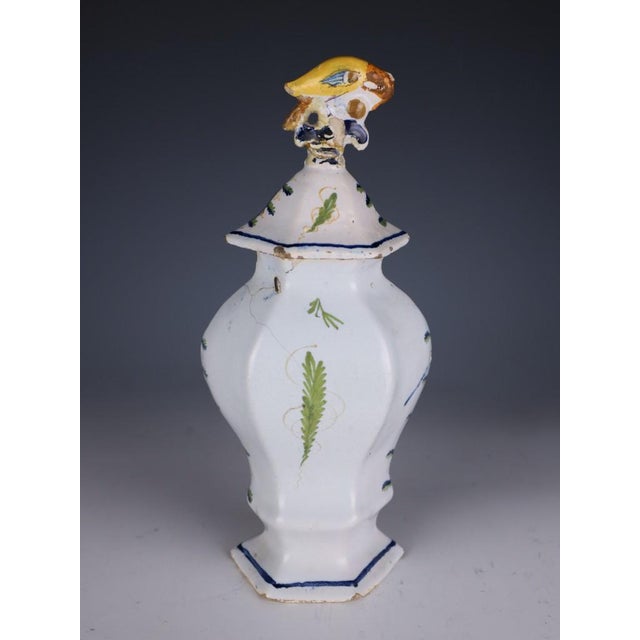 Blue 18th Century Dutch Delft Polychrome Covered Pot with Bird Finial, 1760 For Sale - Image 8 of 18