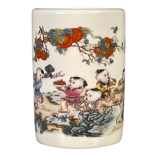 Famille Rose Crackle Glaze Porcelain Brush Pot With Figural Motif For Sale