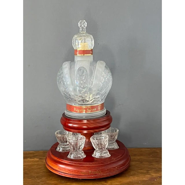 1960s Vintage Regalia Elite Vodka Decanter Set- 7 Pieces For Sale In New York - Image 6 of 9