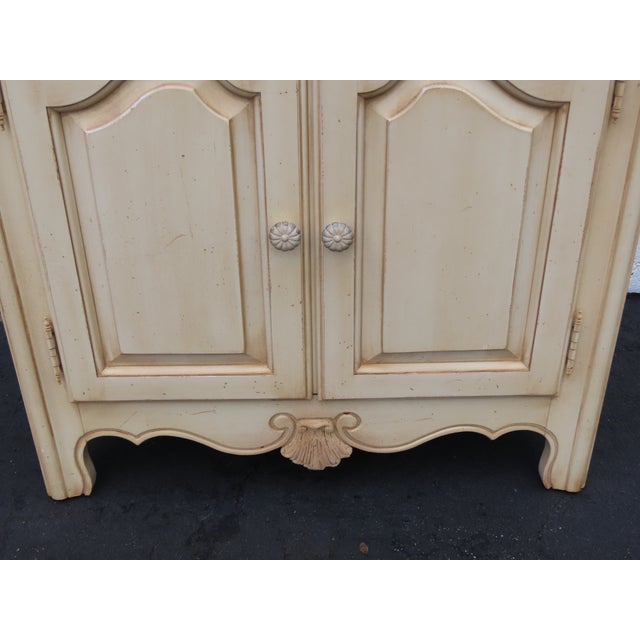 Ethan Allen Two Tone Large Nightstands Bedside End Tables a Pair 6902 For Sale - Image 16 of 18