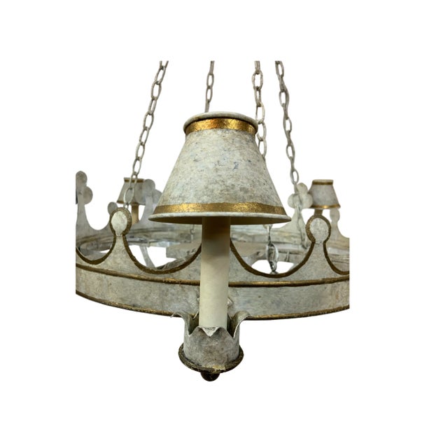 1990s Vaughan Round Painted Tole French-Inspired Circular Chandelier, White For Sale - Image 5 of 7