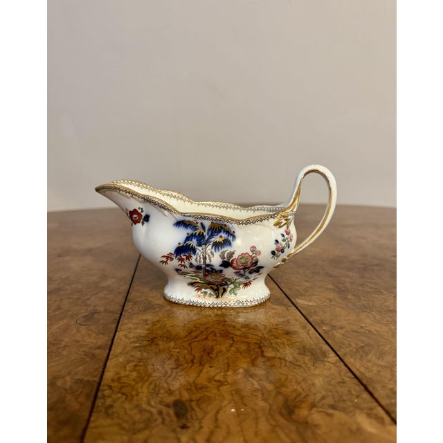 Antique Victorian Dinner Service from Wedgwood, 1880, Set of 36 For Sale - Image 10 of 15