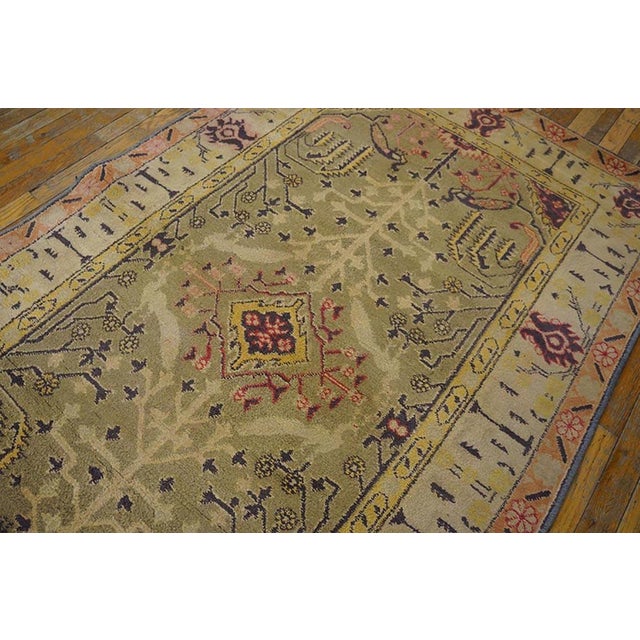Early 20th Century 1900s Gray Medallion Antique Indian Agra Rug 4'0" X 6'0" Handknotted Wool Carpet For Sale - Image 5 of 9