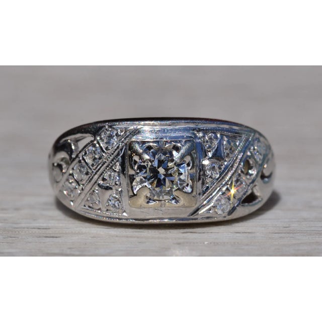 Silver The Yateritas: Ladies White Gold Diamond Engagement Ring For Sale - Image 8 of 10