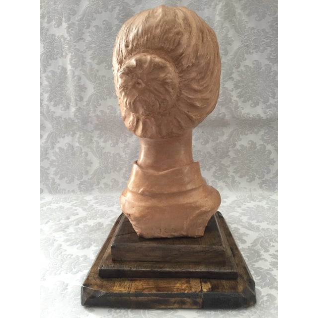 1980s Statue Sculpture in Raw Earth of Woman, 1980s For Sale - Image 5 of 11