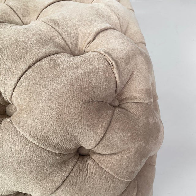 1990s Italian Modern Squared Pouf in Beige Suede with Buttons, 1990s For Sale - Image 5 of 13