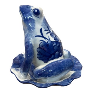 1980s Blue and White Ceramic Frog on a Lily Pad. For Sale