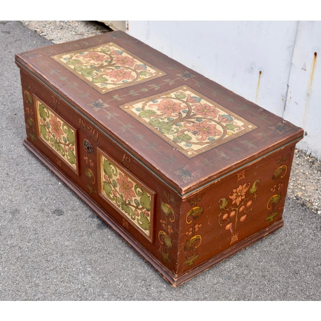 Late 19th Century Pine Trunk or Blanket Chest in Original Decorative Paint For Sale - Image 4 of 12