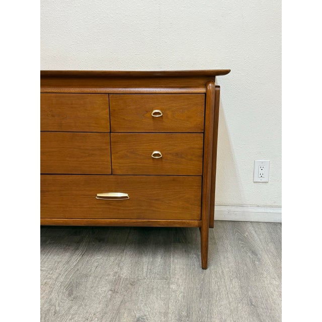 Mid Century Modern Drexel Dresser For Sale - Image 11 of 12