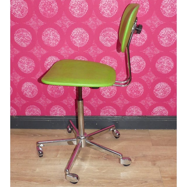 Vintage Swivel Chair in Chrome and Faux Leather, 1960s For Sale - Image 6 of 12