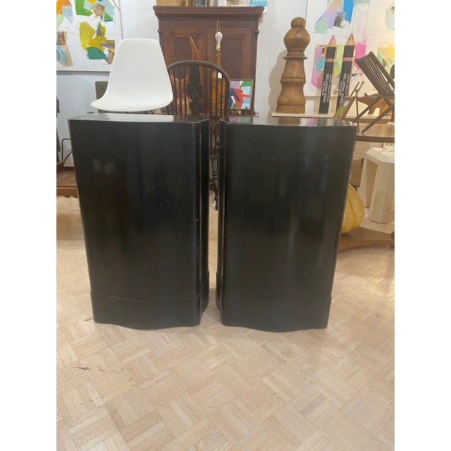 Mid 20th Century Mid 20th-Century Palm Beach Regency Marshall Fields Black Lacquer Display Pedestals - a Pair For Sale - Image 5 of 9