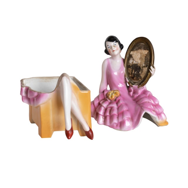 Art Deco Porcelain Powder Jewelry Box with Woman, 1930s For Sale - Image 10 of 12