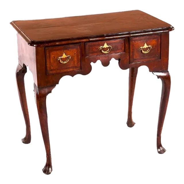 George II Period Inlaid Walnut Lowboy Side Table, 18th Century For Sale