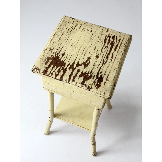 Farmhouse Antique Painted Side Table With Storage Top For Sale - Image 3 of 13