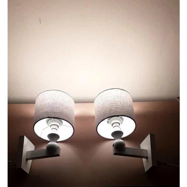Vintage Wall Lights in White Painted Beech & Gray Fabric, 1970s, Set of 2 For Sale - Image 6 of 7