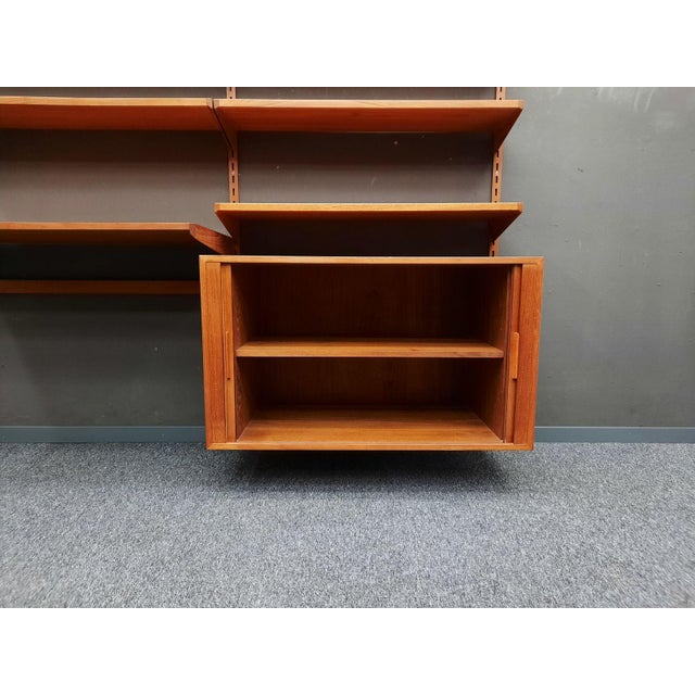 Danish Teak Wall Shelving System with Lighting by Kai Kristiansen for FM Møbler, 1960s For Sale - Image 11 of 18