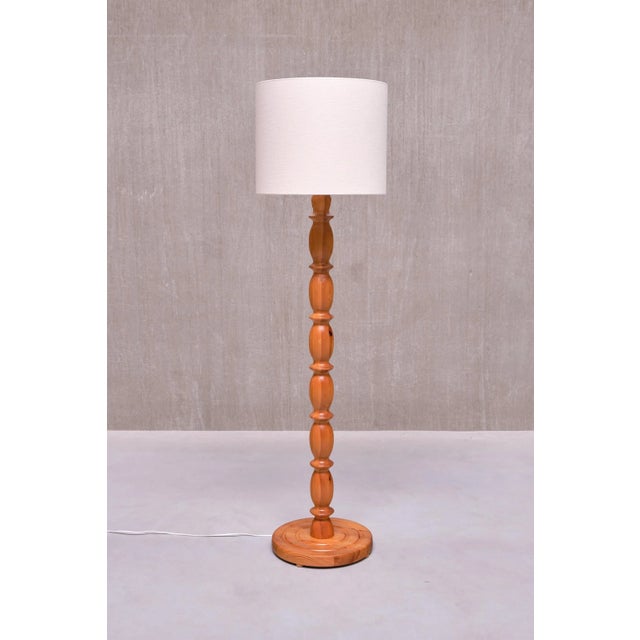 Swedish Modern Floor Lamp in Carved Pine, 1960s For Sale - Image 14 of 14