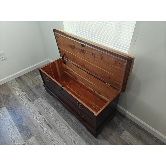 English Vintage Virginia Maid by Lane Upholstered Cedar Hope Chest For Sale - Image 3 of 8