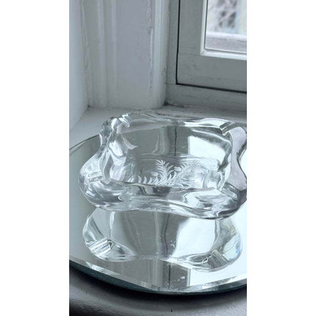 Transparent Vintage Mid-Century Modern Orrefors “Stella Polaris” Crystal Bowl – Attributed Vicke Lindstrand, Sweden For Sale - Image 8 of 11
