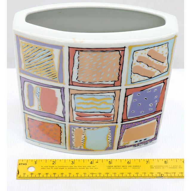 20th Century German White Porcelain Square Vase Painted Rosenthal Studio-Linie For Sale - Image 9 of 11