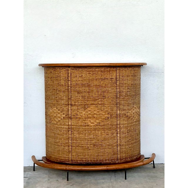 Vintage Diamond Weave Dry Bar For Sale - Image 9 of 12