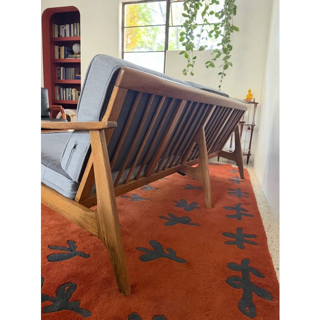 Mid-Century Modern 1950s Mexican Mid-Century Modern 3-Seat Sofa by Malinche For Sale - Image 3 of 4