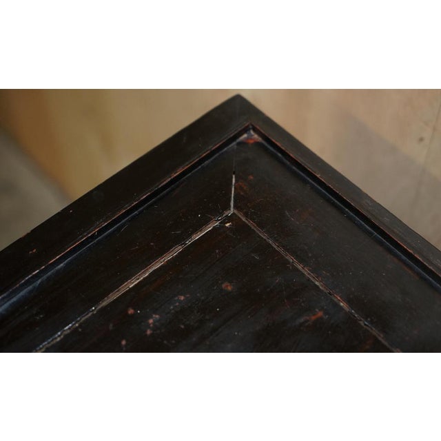 Antique Victorian Chinese Lacquered Side Table, 1880 For Sale - Image 15 of 18