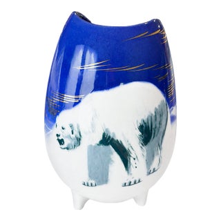 Vintage Matthew Adams Alaska Series Polar Bear Vase For Sale