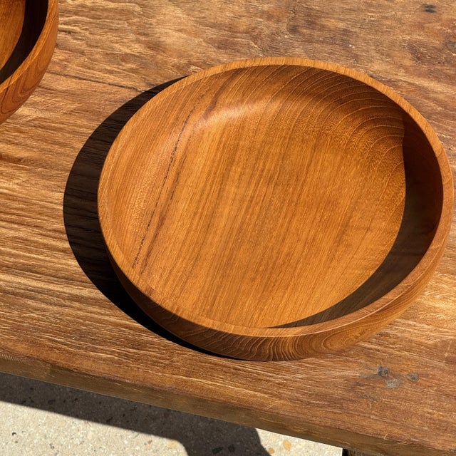 Wood Bowl in Teak, 1980s For Sale - Image 7 of 8