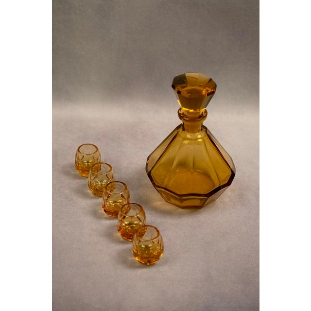 Art Deco Carafe and Liqueur Glasses in Frosted Orange Faceted Glass by Rudolf Eschler for Moser Karlsbad, 1940s, Set of 6 For Sale - Image 10 of 18