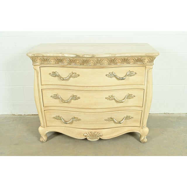 A gorgeous French Provincial or French Rococo Louis XV style commode or dresser chest By Henredon USA, Late 20th Century...