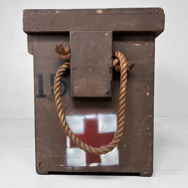 Mid-Century Modern Japanese Medical Supply Chest, 1940s For Sale - Image 3 of 18