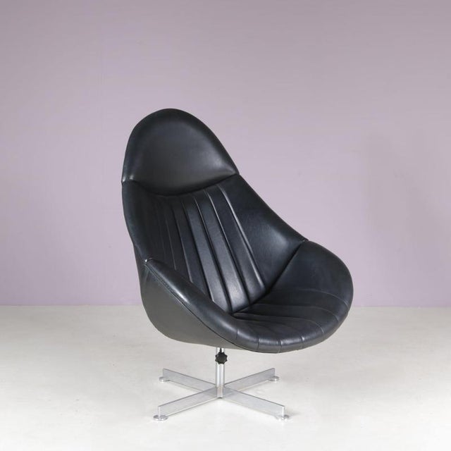 Swivel Easy Chair on Chrome Crossbase with Black Skai Seat by Rudolf Wolf for Rohé, Netherlands, 1960s For Sale - Image 9 of 12