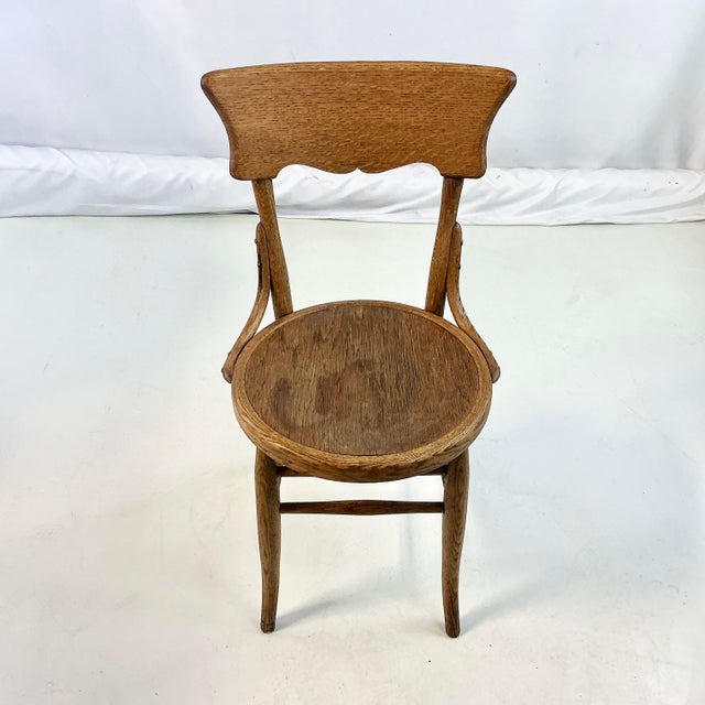 American Early 20th Century Antique Boho Chic Americana Oak Cafe Bristol Dining Chair. For Sale - Image 3 of 11