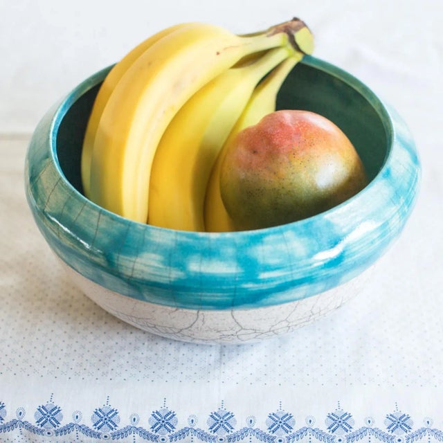 80s Vintage California Studio Raku Pottery Bowl, With Turquoise & White Crackle Glaze For Sale - Image 11 of 12