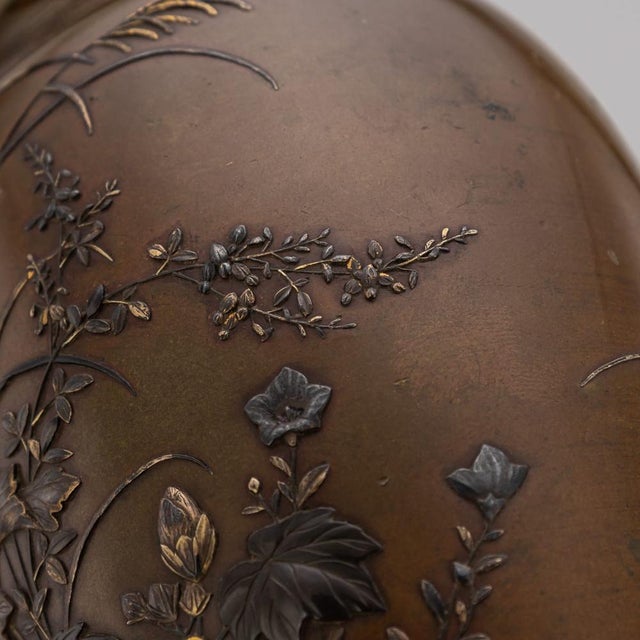Antique Japanese Meiji Inlaid Bronze Ovoid Mitsunorian Vase, 19th Century For Sale - Image 14 of 18