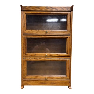 Vintage Mission Arts and Crafts Style Oak Barrister Glass Front Bookcase For Sale