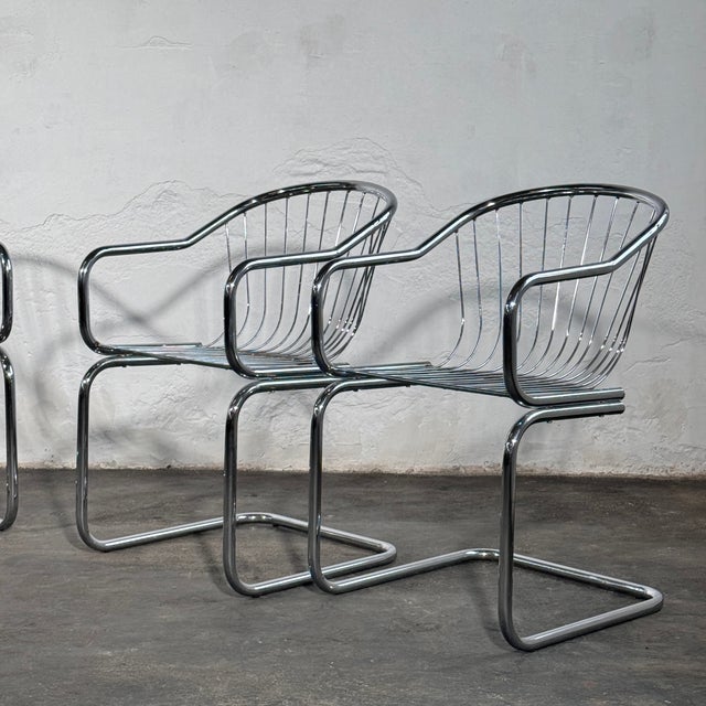 Bauhaus Cantilever Dining Chairs in the style of Gastone Rinaldi, 1980s, Set of 4 For Sale - Image 3 of 12