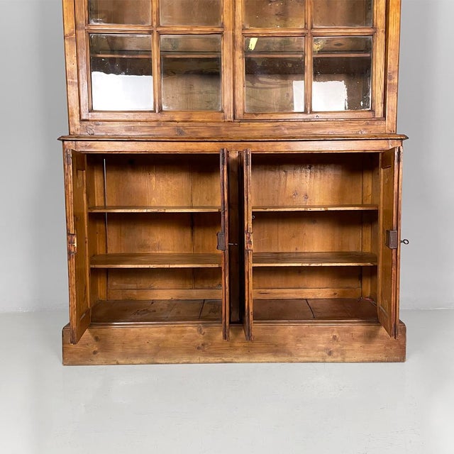 Italian Early 19th-Century Style Wooden and Glass Sideboard, 1930s For Sale - Image 14 of 18
