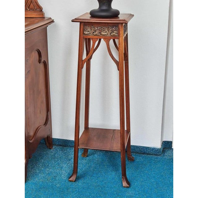 Brown Art Nouveau Carved Pedestal with Swans For Sale - Image 8 of 8