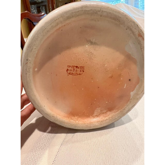 Mid 20th Century Chinese White & Pink Riticulated Ceramic Vase With Dragon Handles and Stand, Chinoiserie Decor For Sale - Image 9 of 12