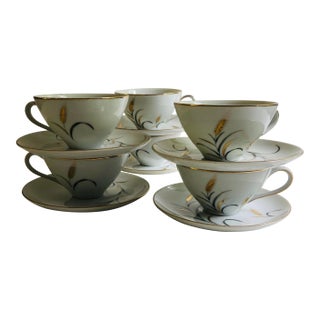 Midcentury Eternal Harvest Wheat Design China Cups & Saucers - Service for 6 For Sale