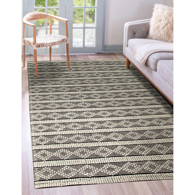 2020s 8x10 Selene Striped Black Kilim Geometric Contemporary Handmade Wool Carpet Rug For Sale - Image 5 of 9