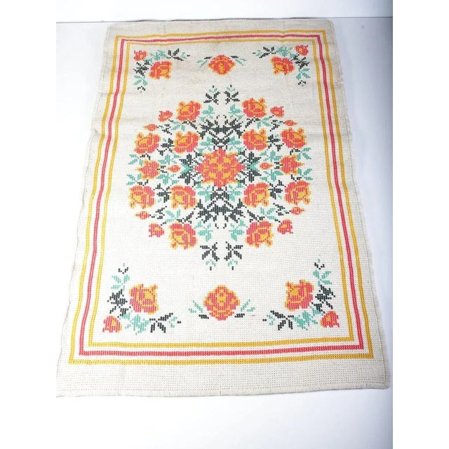 1960s Mid-Century Czechoslovakian Wool Runner Rug, 1960s For Sale - Image 5 of 7