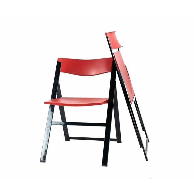 The P08 folding chairs is a design item realized in the 1990s. First appeared in 1991 as a result of collaboration between...