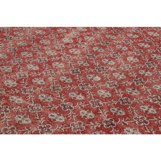 Rug & Kilim Vintage Distressed Rug, Rich Red With White Floral Lattices – Rug & Kilim For Sale - Image 4 of 8
