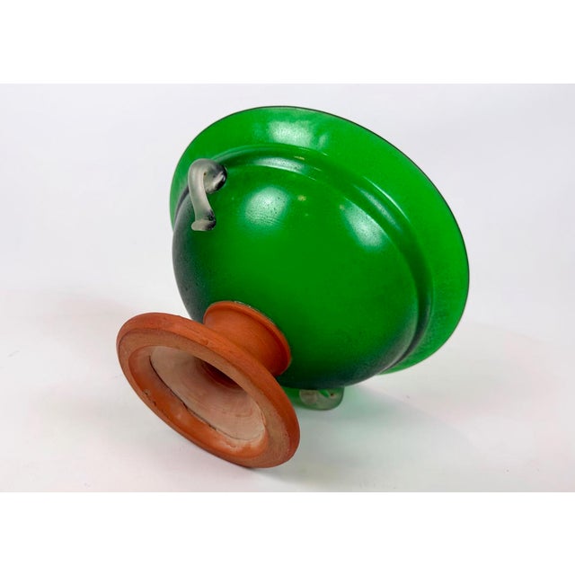 Mid-Century Modern Mid-Century Modern Emerald Green Frosted Glass and Terracota Pedestal Bowl, 1950s For Sale - Image 3 of 13