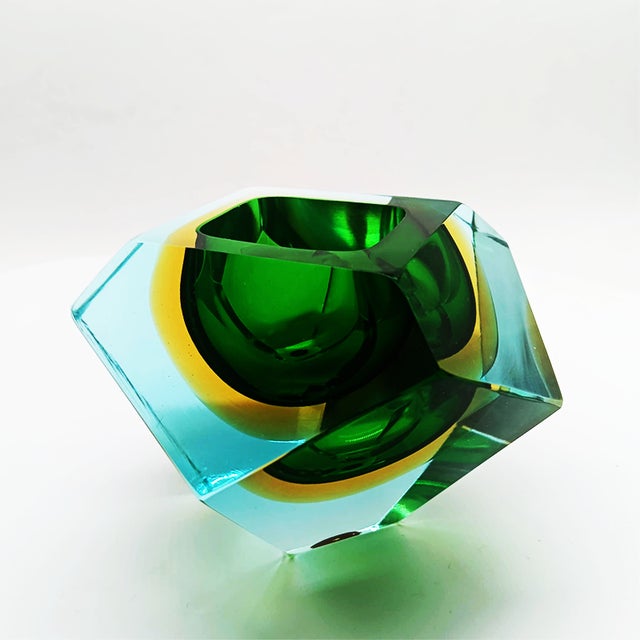 Flavio Poli Vintage Italian Multifaceted Ashtray in Murano Glass by Flavio Poli for Seguso, 1960s For Sale - Image 4 of 8