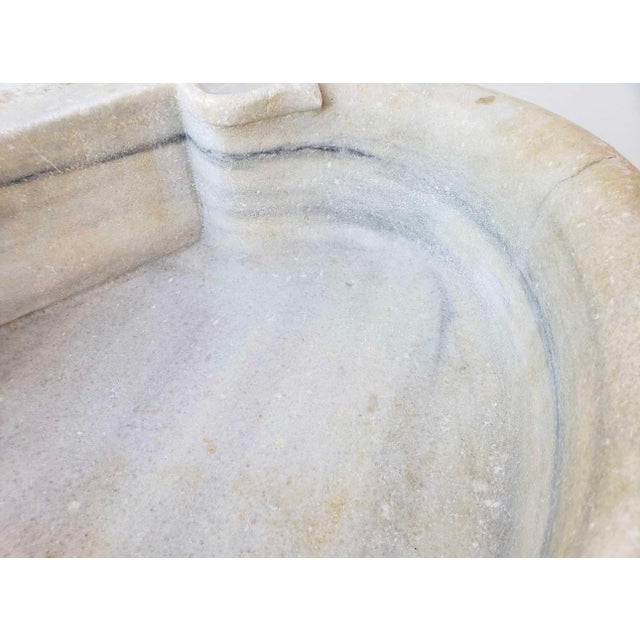18th Century Antique French White Marble Sink For Sale - Image 5 of 17