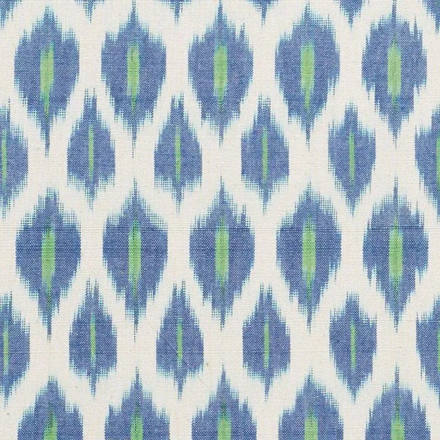 A true warp print, this cotton ikat is as versatile as it is timeless. Subtle tonal variations are part of its artful,...